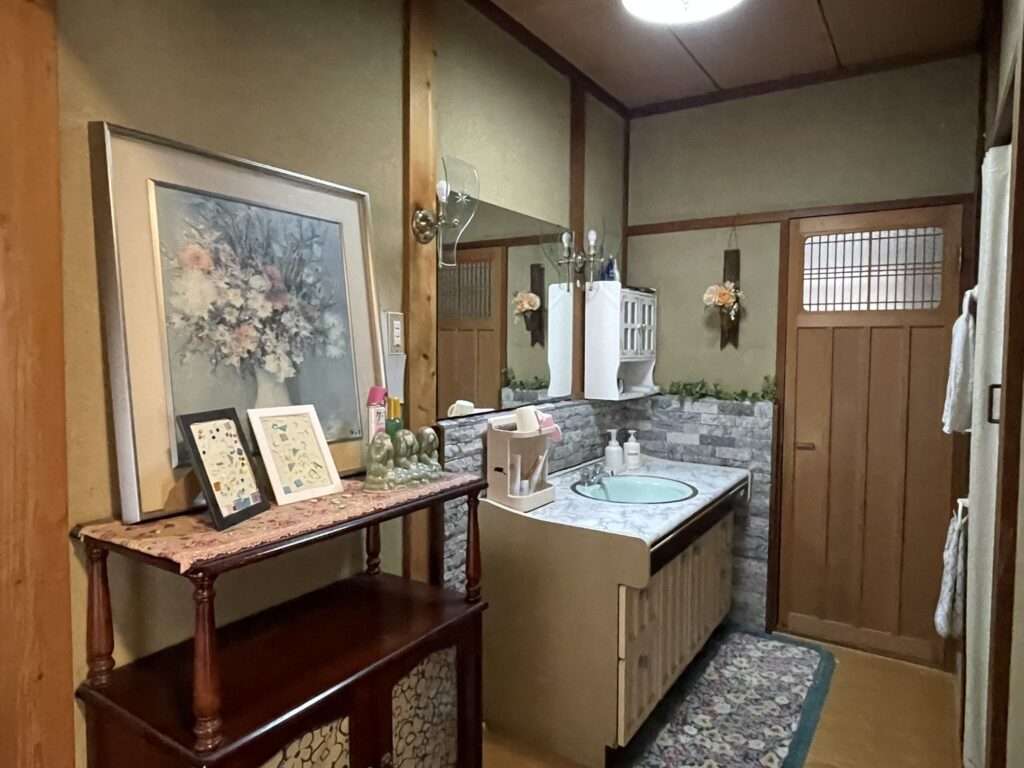 リフォーム前洗面所
