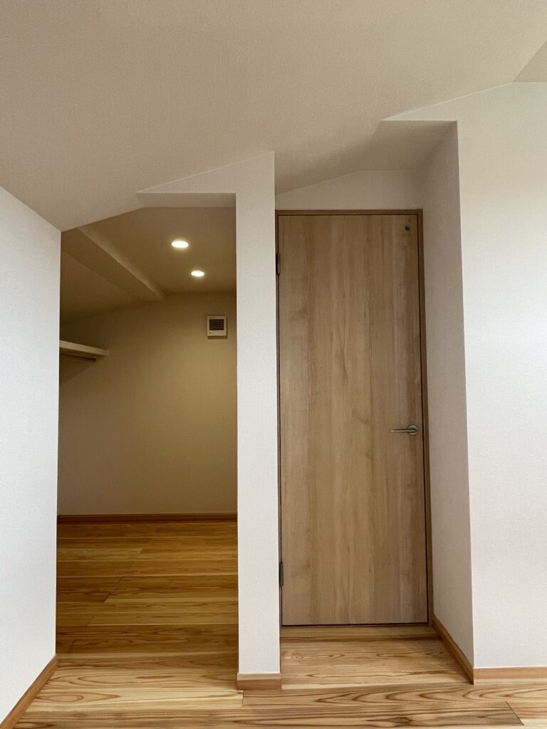 ２階　ウォークインクローゼット
新築　木　60代　一軒家